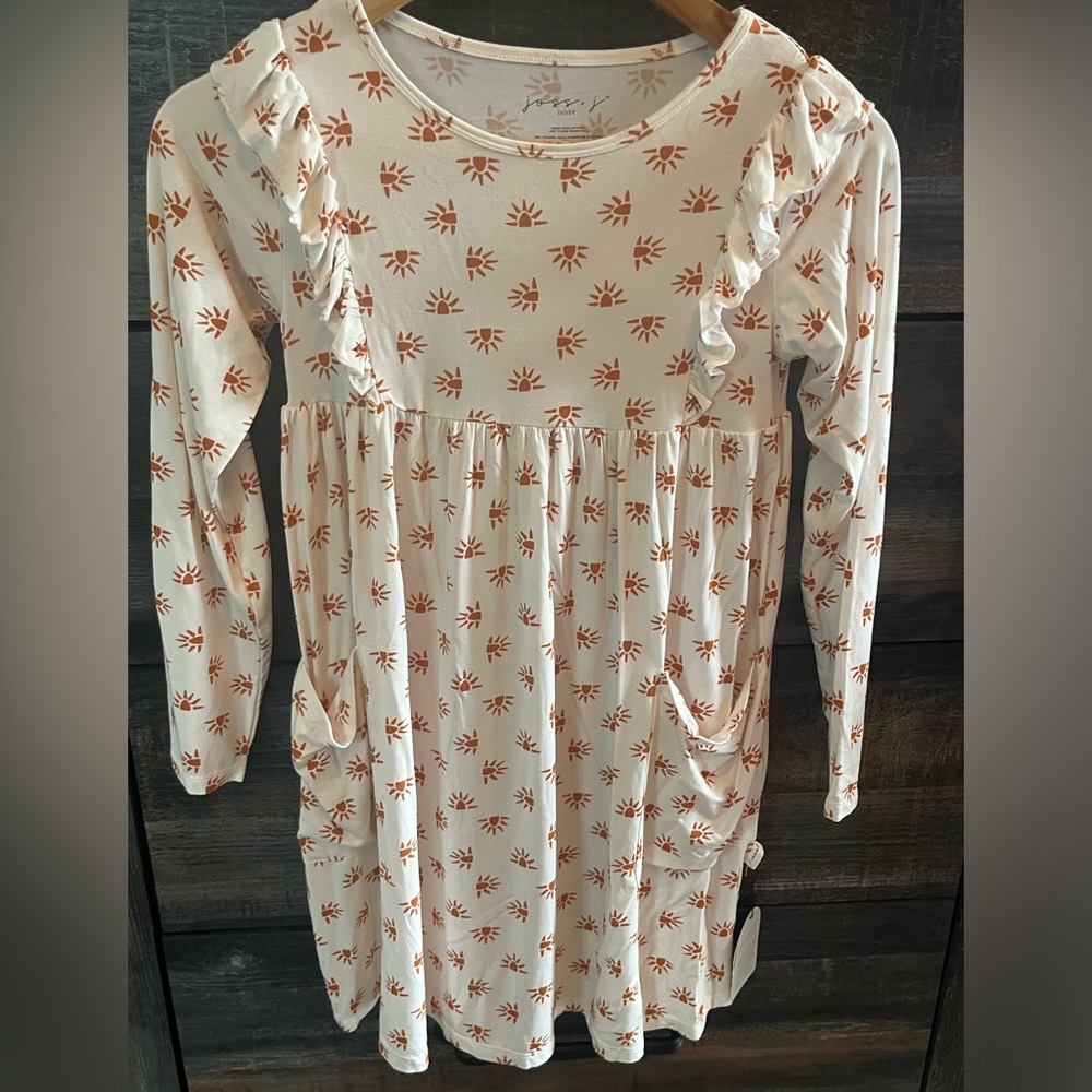 Joss + J Sunshine Dreams  Ruffle Pocket Dress, NWT size 11/12y